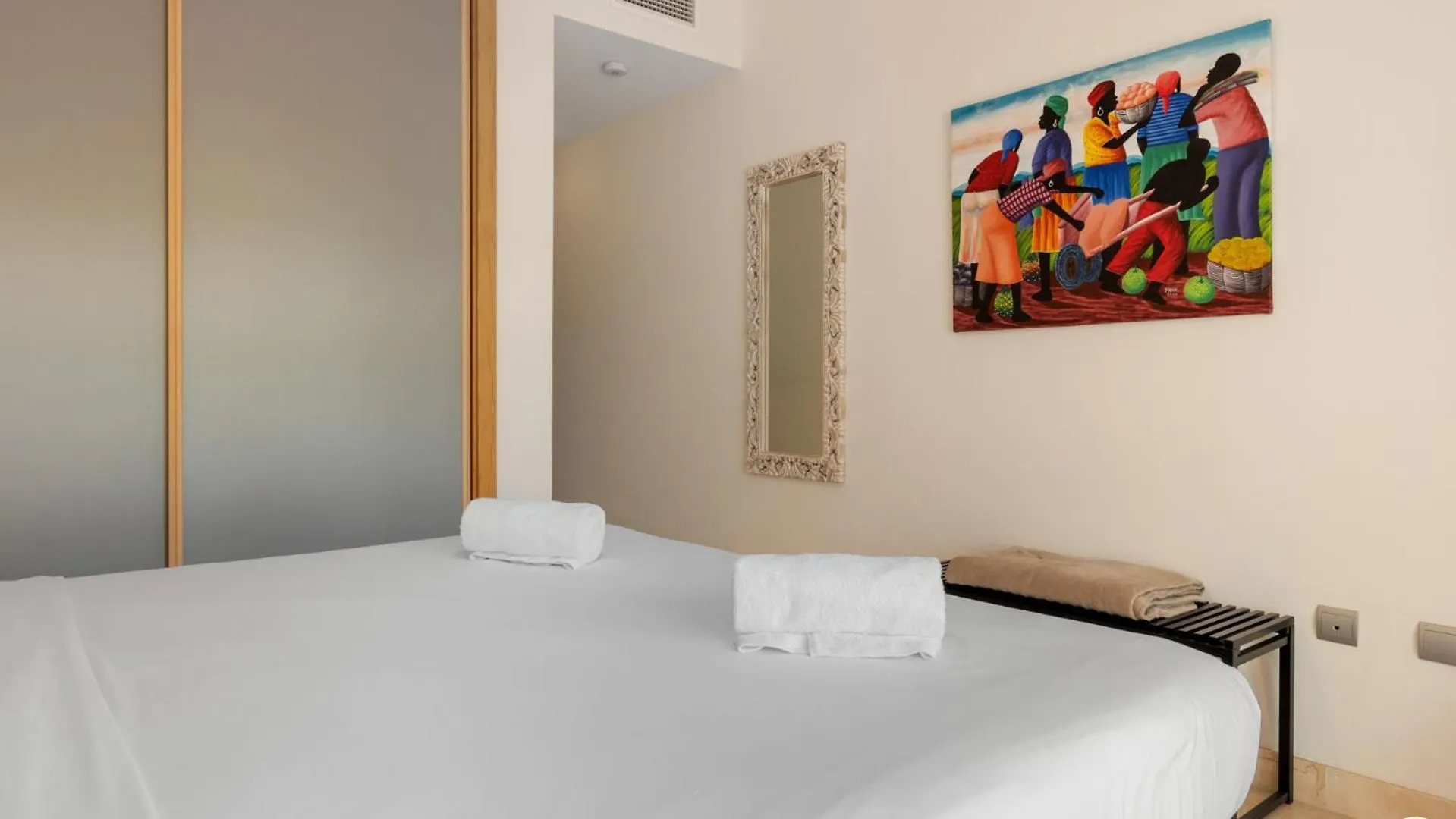 Vivi Homes - Toscana Luxury, Views, Pool & Terrace Estepona 0*,  Spanien